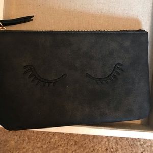 Mini Pouch-Embroidered Lashes